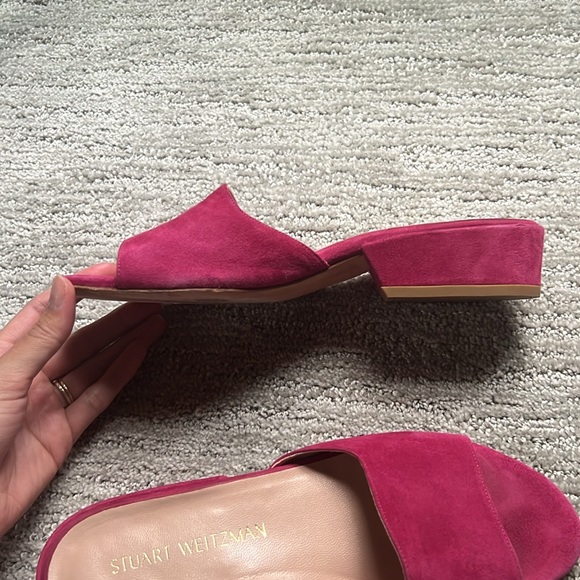Stuart Weitzman Slide Mule Sandals Geranium Fuchsia Pink Suede Size 8 M - Picture 5 of 6